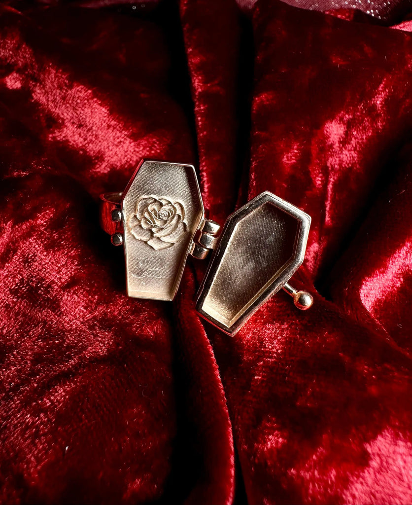 COFFIN POSION RING- Till Death Do Us Part
