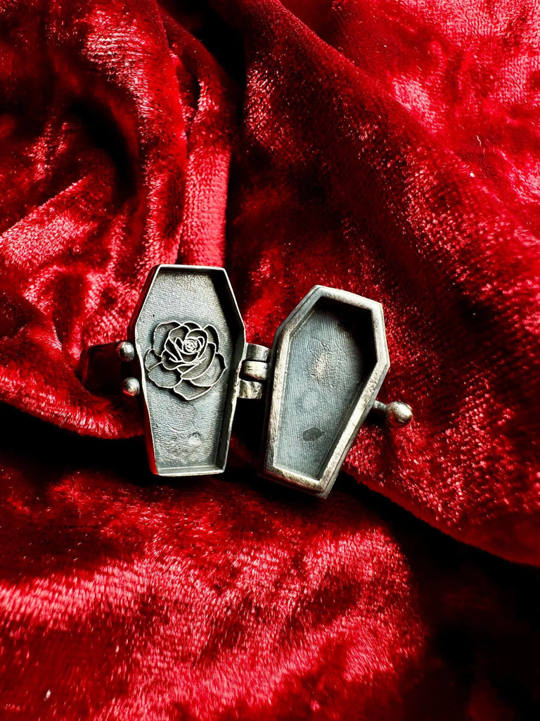 COFFIN POSION RING- Till Death Do Us Part