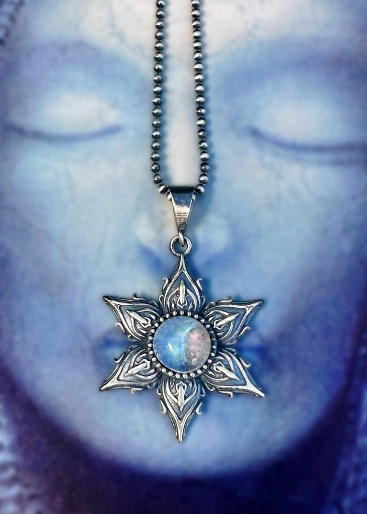 Alien Star Flower Necklace | Moonstone 925k Sterling Silver Gold |Talisman for Intuition & Cosmic Energy