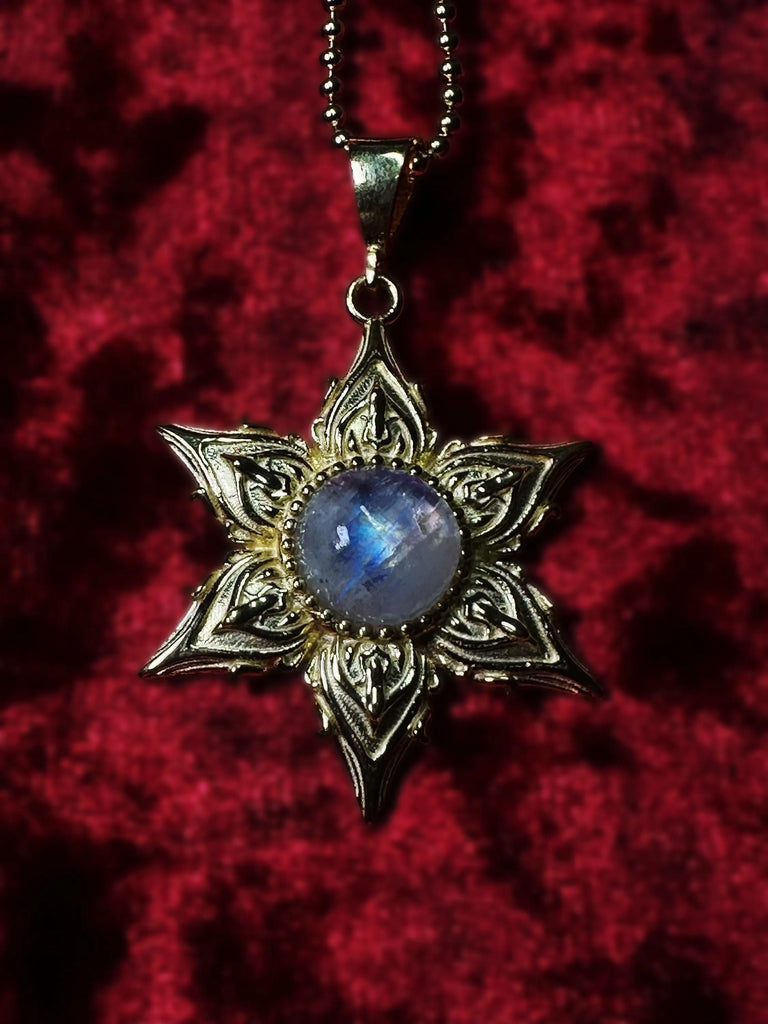 Alien Star Flower Necklace | Moonstone 925k Sterling Silver Gold |Talisman for Intuition & Cosmic Energy