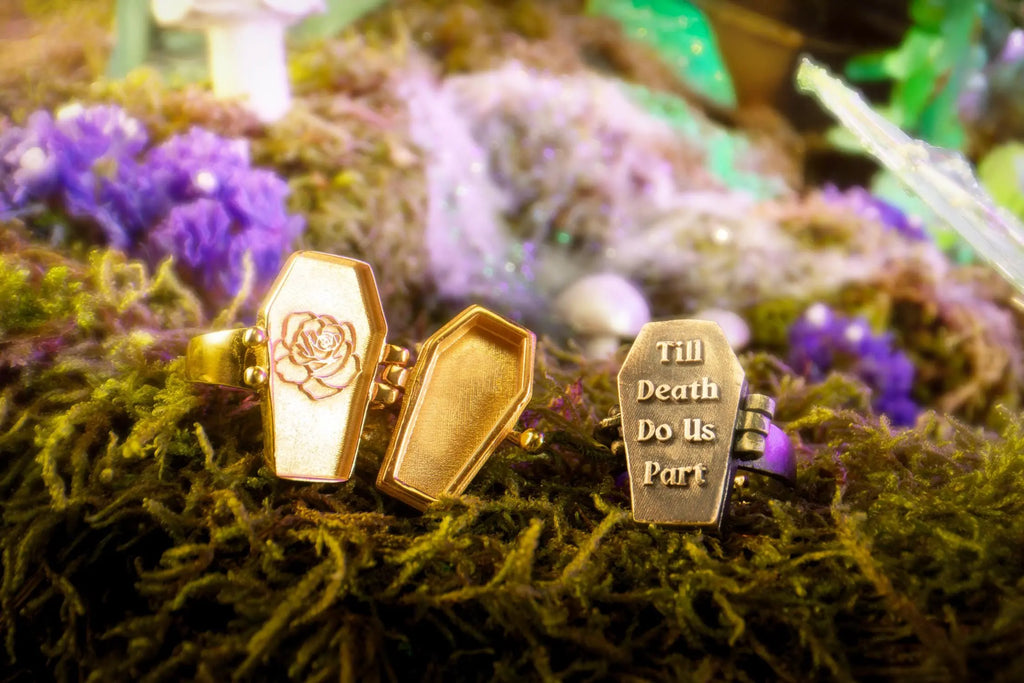 COFFIN POSION RING- Till Death Do Us Part