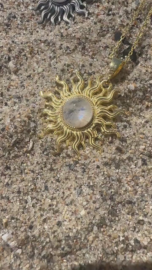 FAIRY SUN Moonstone Necklace | 925K Sterling Silver, Gold | Talisman of VITALITY