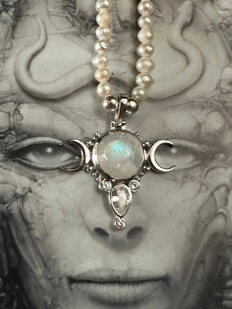 FIVE MOONS MOONSTONE Pearl Choker,Hecate's Symbol Sterling Silver 925K Handcrafted Witchy Necklace