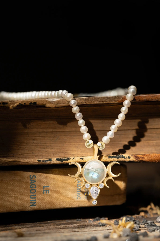 FIVE MOONS MOONSTONE Pearl Choker,Hecate's Symbol Sterling Silver 925K Handcrafted Witchy Necklace