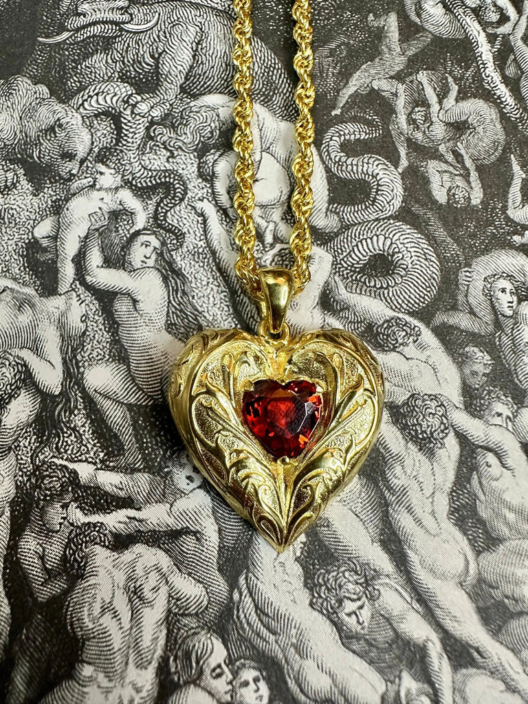 ARTISTIC RED HEART Necklace with Rope Chain