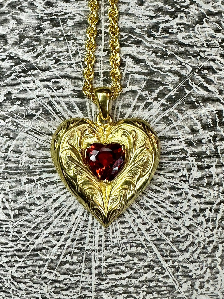 ARTISTIC RED HEART Necklace with Rope Chain